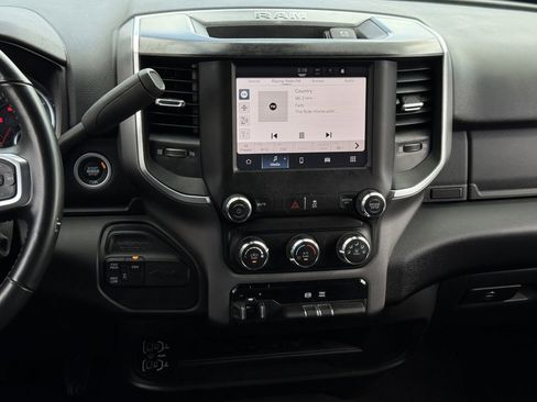 Used 2024 RAM 2500 Big Horn AWD/4WD image 21