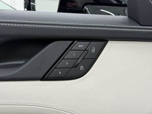 Certified 2026 Porsche 911 Carrera 4S AWD/4WD image 32