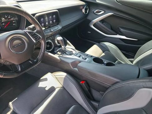 Used 2024 Chevrolet Camaro LT RWD image 13