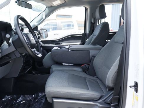 Used 2025 Ford F150 XLT w/ Equipment Group 301A Standard RWD image 4