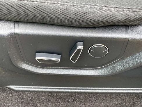 Used 2018 Ford F150 XLT w/ Equipment Group 302A Luxury image 15