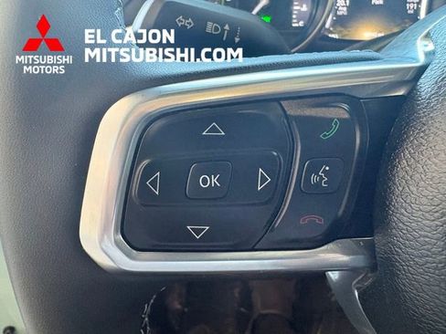 Used 2023 Jeep Wrangler Unlimited Sahara w/ Cold Weather Group AWD/4WD image 18