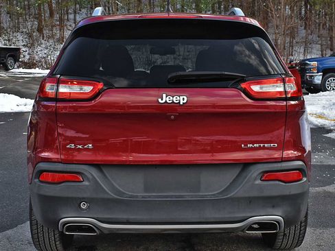 Used 2016 Jeep Cherokee Limited image 7