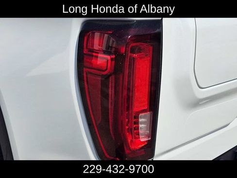 Used 2024 GMC Sierra 1500 Denali Ultimate AWD/4WD image 10