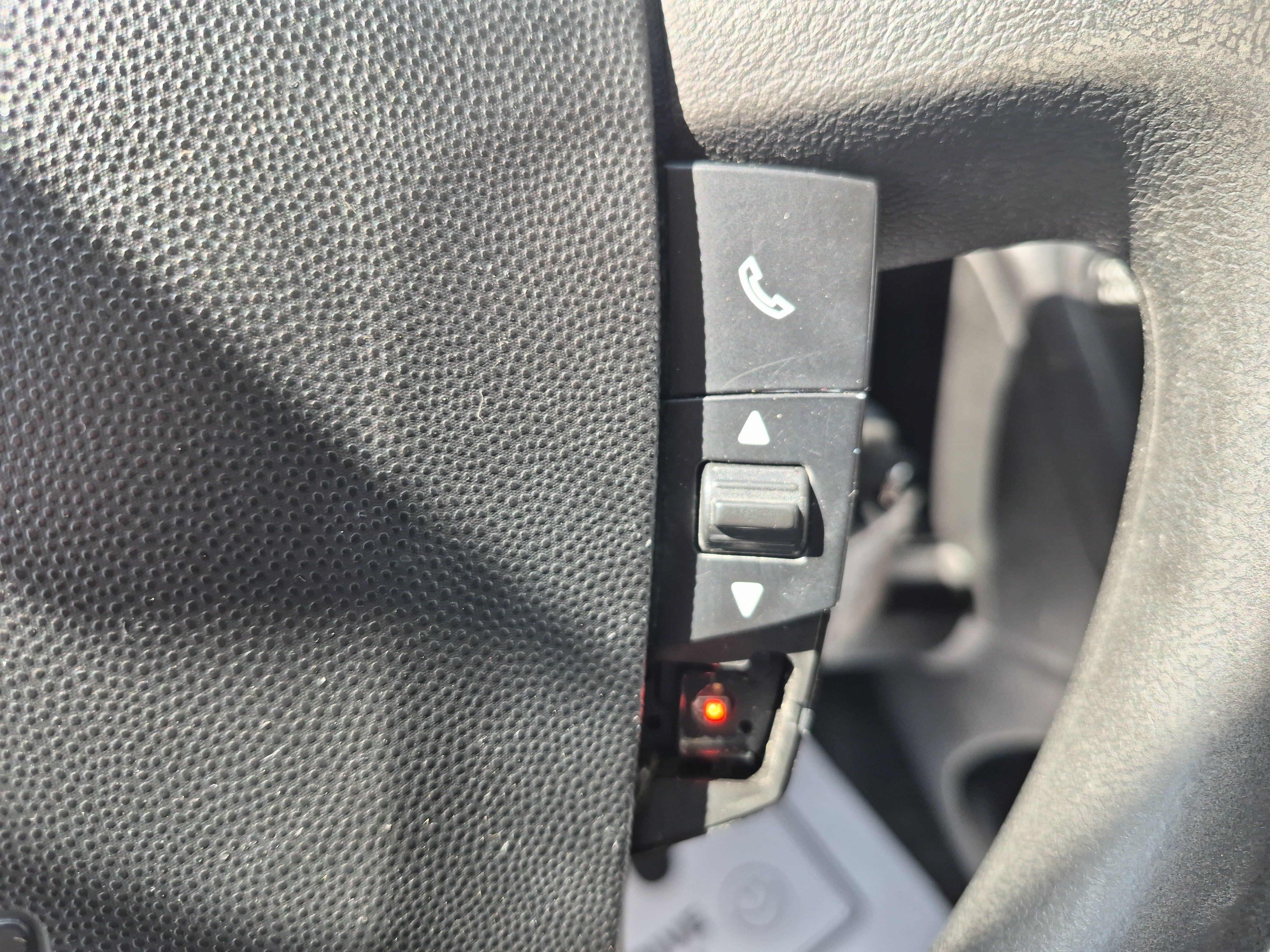 Used 2021 RAM ProMaster 2500 FWD image 12