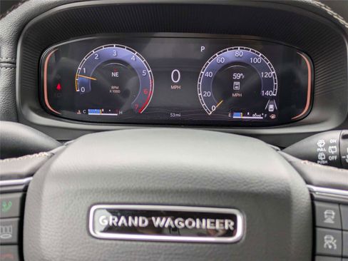 New 2026 Jeep Grand Wagoneer L 2WD w/ Premium Group I image 29