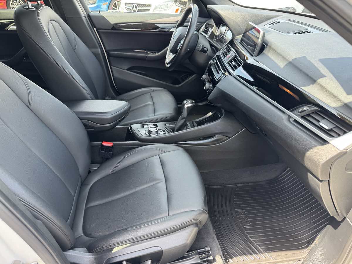 Used 2018 BMW X1 sDrive28i FWD image 18