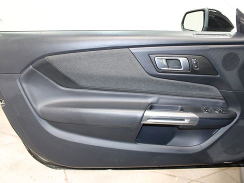 Used 2024 Ford Mustang Coupe image 17