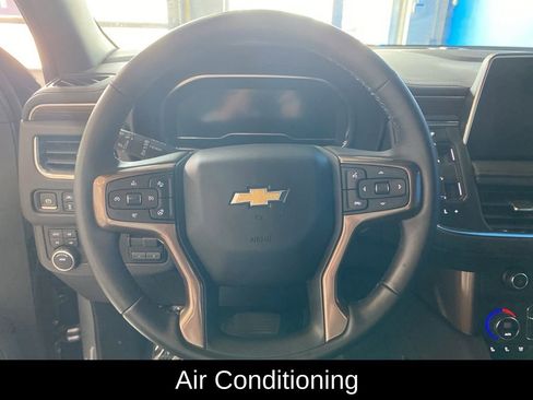 Used 2024 Chevrolet Suburban High Country w/ Max Trailering Package AWD/4WD image 7