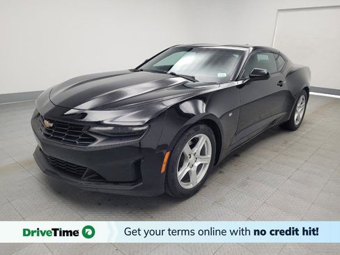 Used 2020 Chevrolet Camaro LT image 1