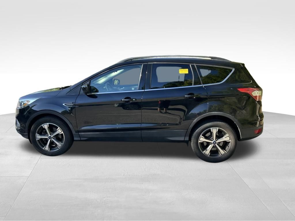 Used 2018 Ford Escape SEL AWD/4WD image 2