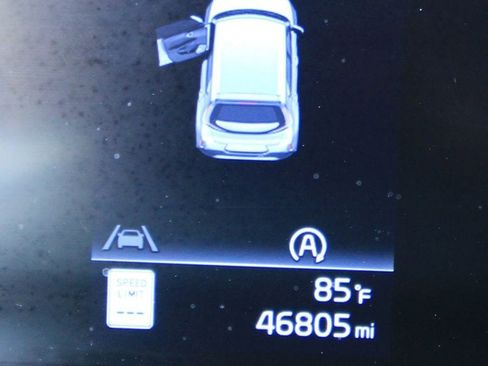 Used 2023 Kia Soul LX w/ Option Group 015 image 23