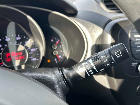 Used 2017 Kia Soul + image 24