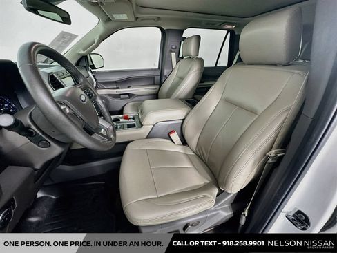 Used 2020 Ford Expedition XLT w/ Equipment Group 202A RWD image 21