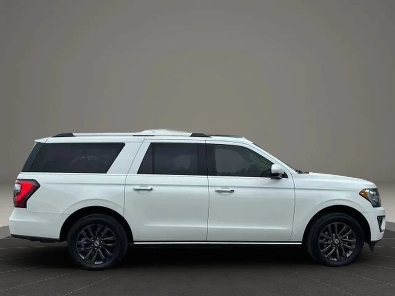 Used 2021 Ford Expedition Max Limited AWD/4WD image 9
