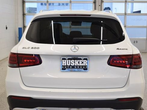 Used 2022 Mercedes-Benz GLC 300 4MATIC image 11