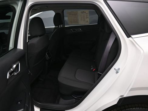 Used 2024 Kia Sportage LX image 26