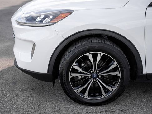 Used 2022 Ford Escape SEL w/ SEL Stealth AWD Package image 9