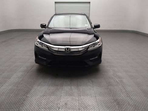 Used 2017 Honda Accord SE image 15