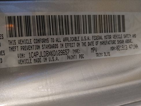 Used 2019 Jeep Cherokee Limited image 33