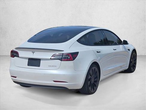 Used 2022 Tesla Model 3 Performance image 5