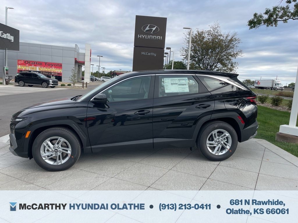 Used 2026 Hyundai Tucson SE FWD image 9