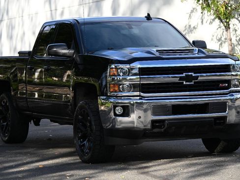 Used 2015 Chevrolet Silverado 1500 LT w/ All Star Edition RWD image 3