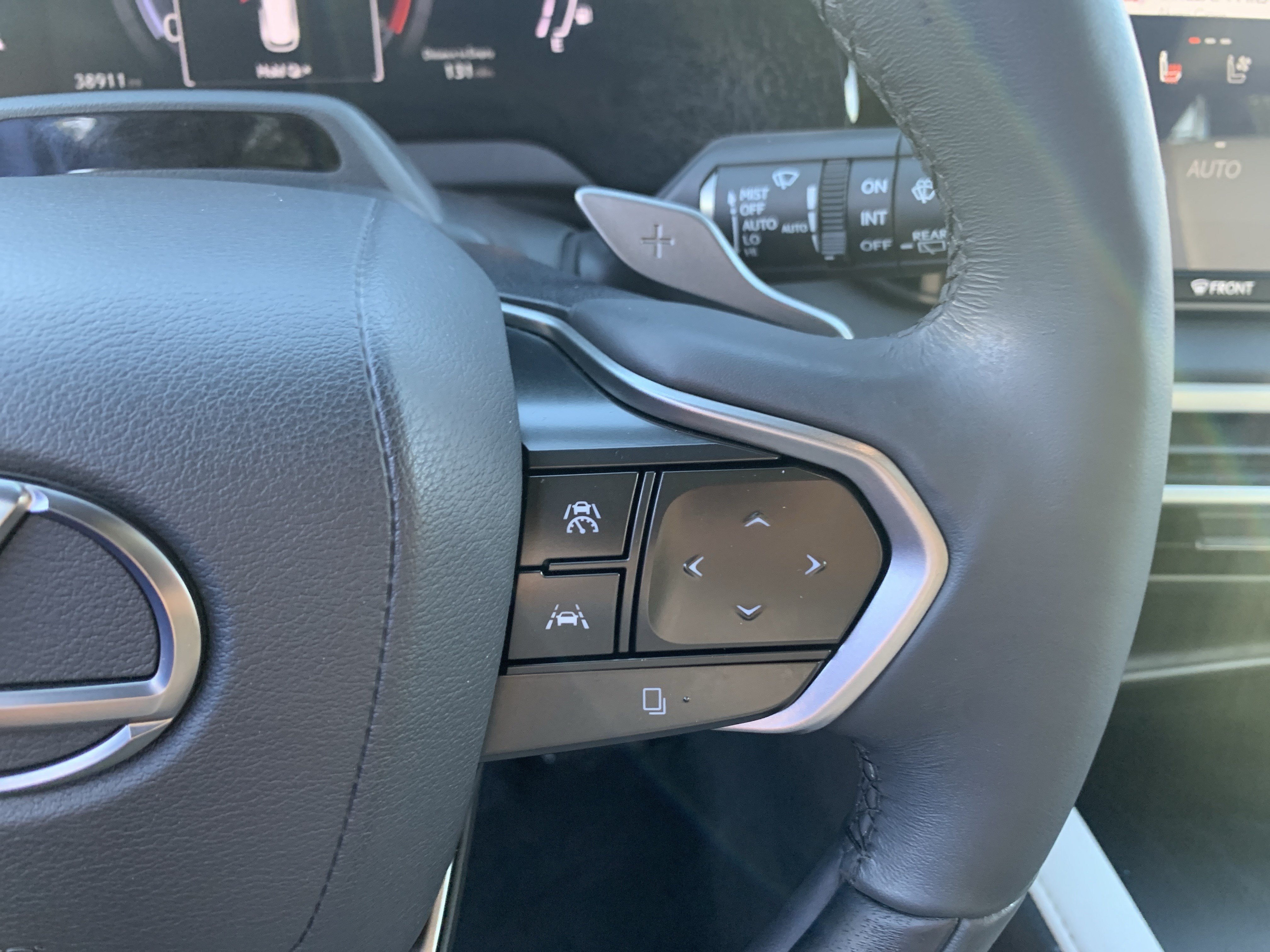 Used 2023 Lexus RX 350 Premium Plus w/ Accessory Package (Z1) FWD image 20