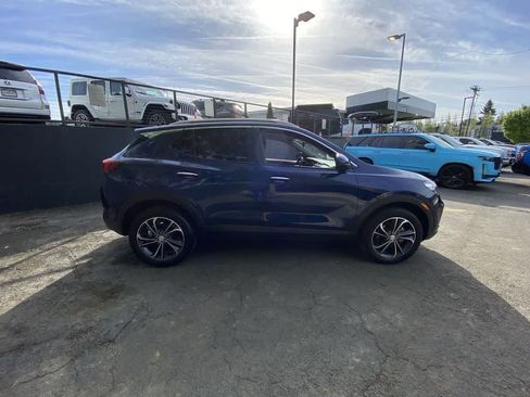 Used 2023 Buick Encore GX Select FWD image 7