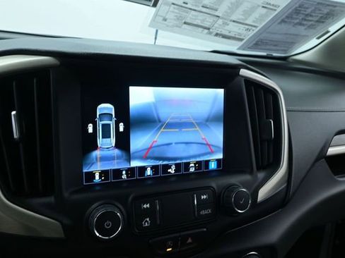 Used 2022 GMC Terrain Denali w/ Denali Premium Package AWD/4WD image 36