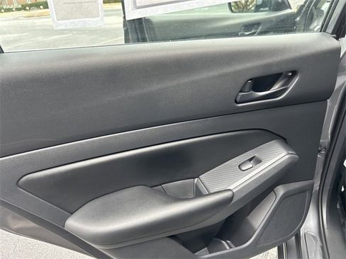 Used 2024 Nissan Altima 2.5 S image 13