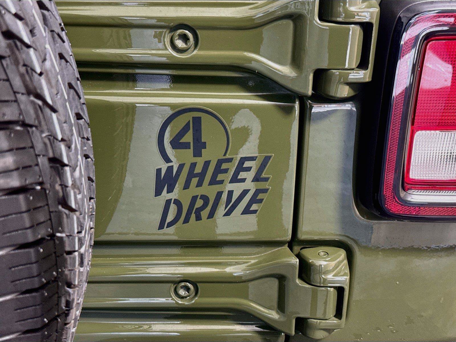 Used 2023 Jeep Wrangler Sport AWD/4WD image 33