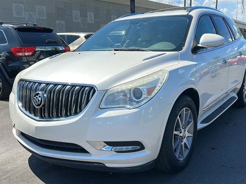 Used 2013 Buick Enclave Leather FWD image 2