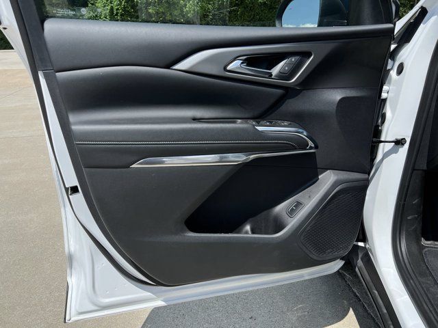 Used 2024 Chevrolet Traverse LT FWD image 23