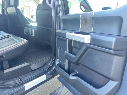 Used 2021 Ford F250 Lariat image 17