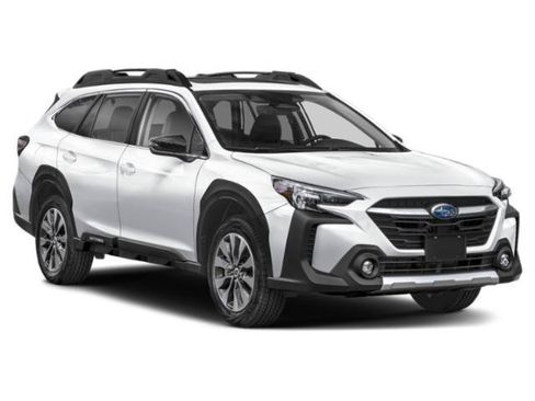 Used 2025 Subaru Outback Limited AWD/4WD image 9