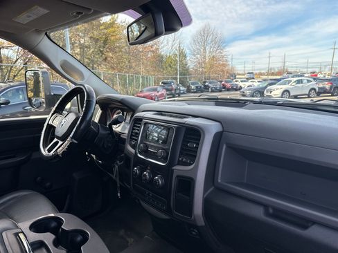 Used 2016 RAM 3500 Tradesman image 15