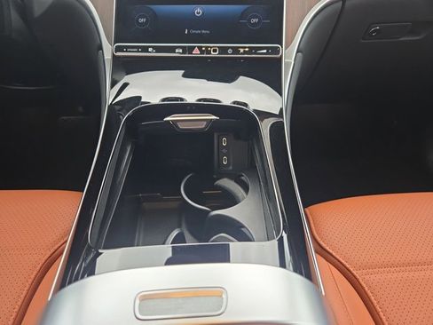 Certified 2026 Mercedes-Benz GLC 300 image 13