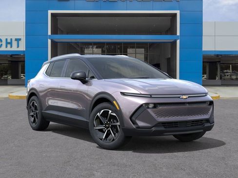 New 2026 Chevrolet Equinox EV LT AWD/4WD image 7