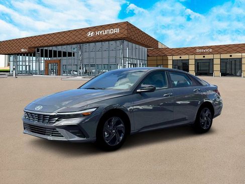 New 2026 Hyundai Elantra Sport image 2