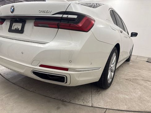 Used 2020 BMW 740i w/ Cold Weather Package RWD image 24