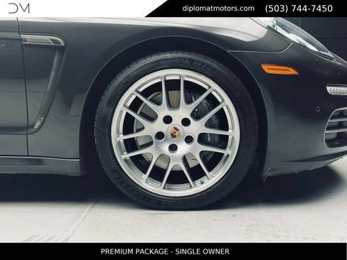 Used 2014 Porsche Panamera 4 AWD/4WD image 48