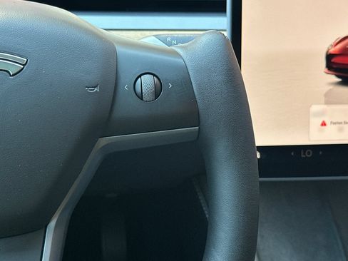 Used 2023 Tesla Model 3 Standard Range RWD image 29