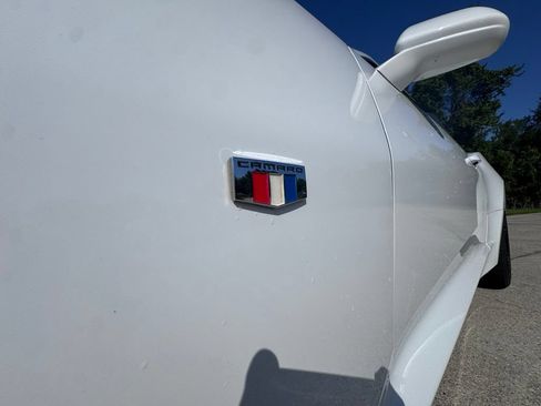 Used 2021 Chevrolet Camaro LT w/ RS Package RWD image 10