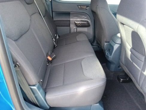 New 2025 Ford Maverick XL image 28