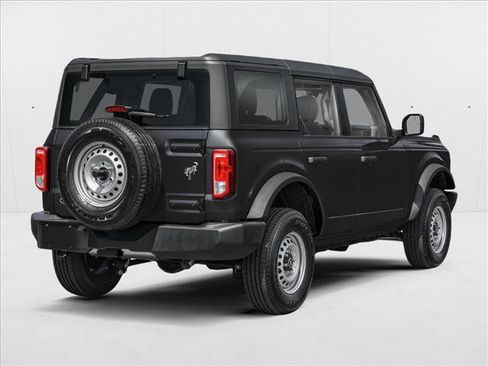 New 2026 Ford Bronco 4-Door AWD/4WD image 2