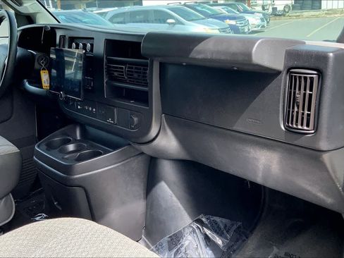 Used 2019 Chevrolet Express 3500 LT w/ LT Preferred Equipment Group RWD image 22
