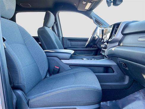 Used 2019 RAM 3500 Big Horn image 24