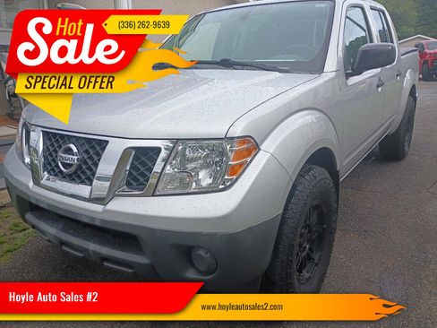Used 2011 Nissan Frontier S AWD/4WD image 1