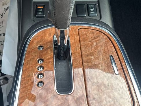 Used 2011 Nissan Murano LE w/ Navigation Pkg image 14